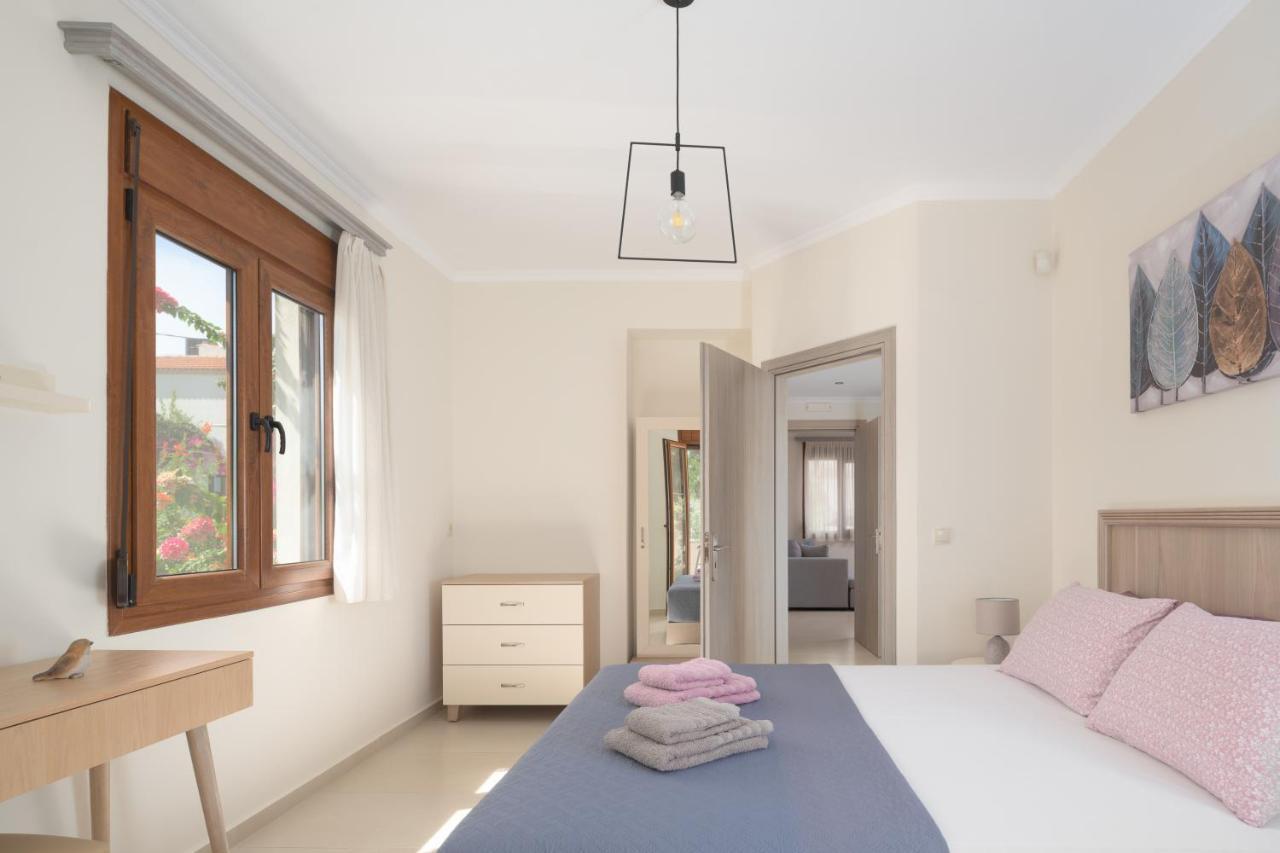 Dina Apartments Skaleta Ngoại thất bức ảnh